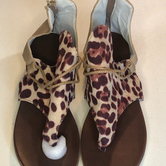 Cheetah Print Tan Sparta Sandals Size 11 - Picture 1 of 5